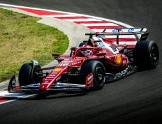 IM体育下载-法拉利碾压哈斯车队，拉塞尔刷新纪录