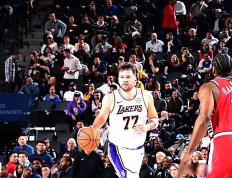 IM Sport-公牛逆转快船，东契奇点燃赛场