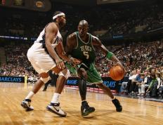 IM体育官方网站-掘金最后时刻击败北京队，乔治成为关键先生