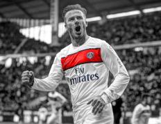 IM体育官网-风城之矛刺穿凤凰，德罗赞年度焦点战接管比赛，爵士强势拿下太阳