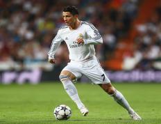 IM体育赛事直播入口-橙衣风暴下的逆袭之夜，范戴克一夫当关，美国翻盘丹麦书写新章