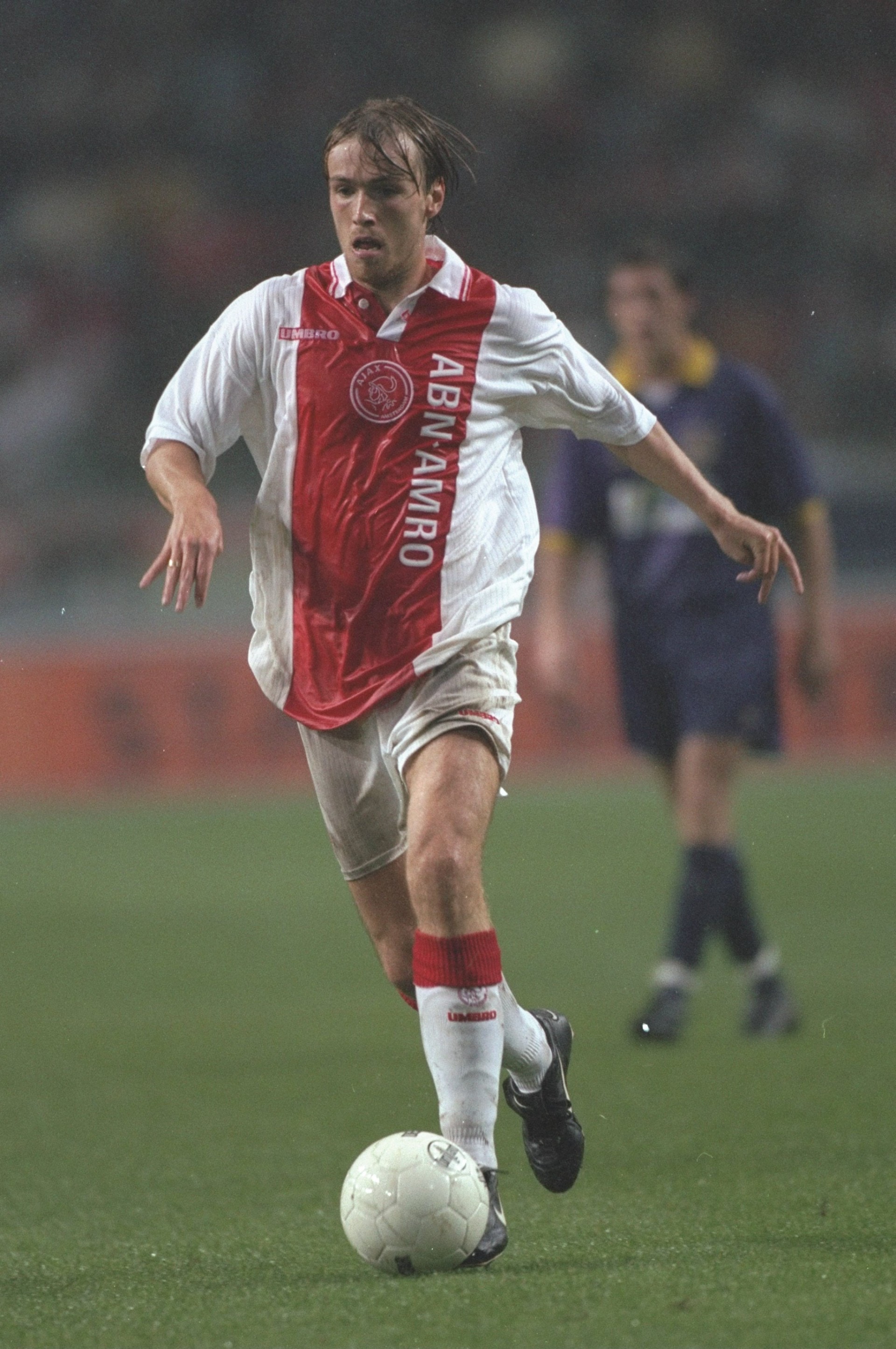 IM体育在线注册-关于阿贾克斯崭露头角,年轻一代将欧冠演绎得淋漓尽致的信息