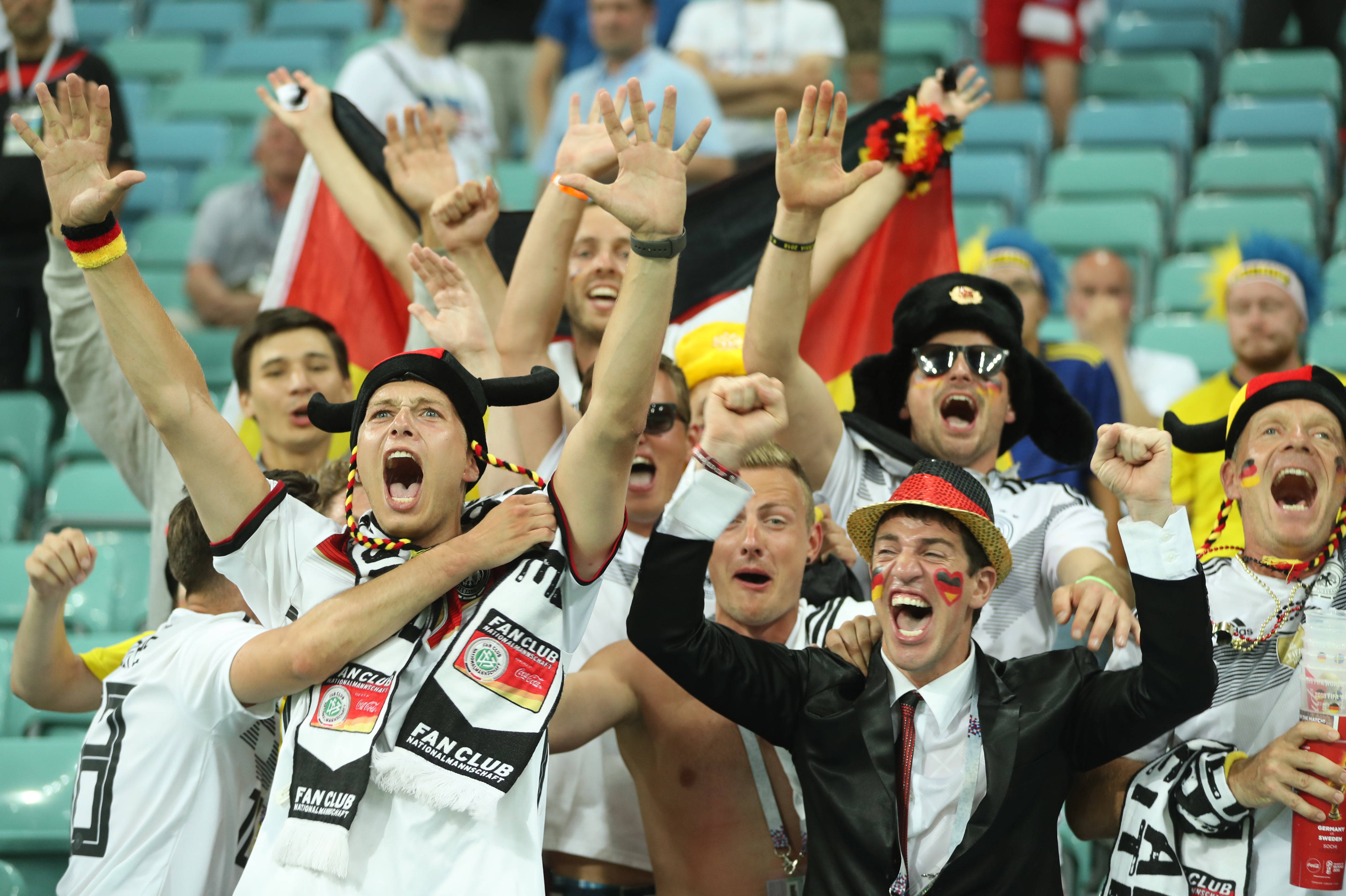 IM体育官方网-包含国际比赛精彩绝伦,球迷热情高涨的词条