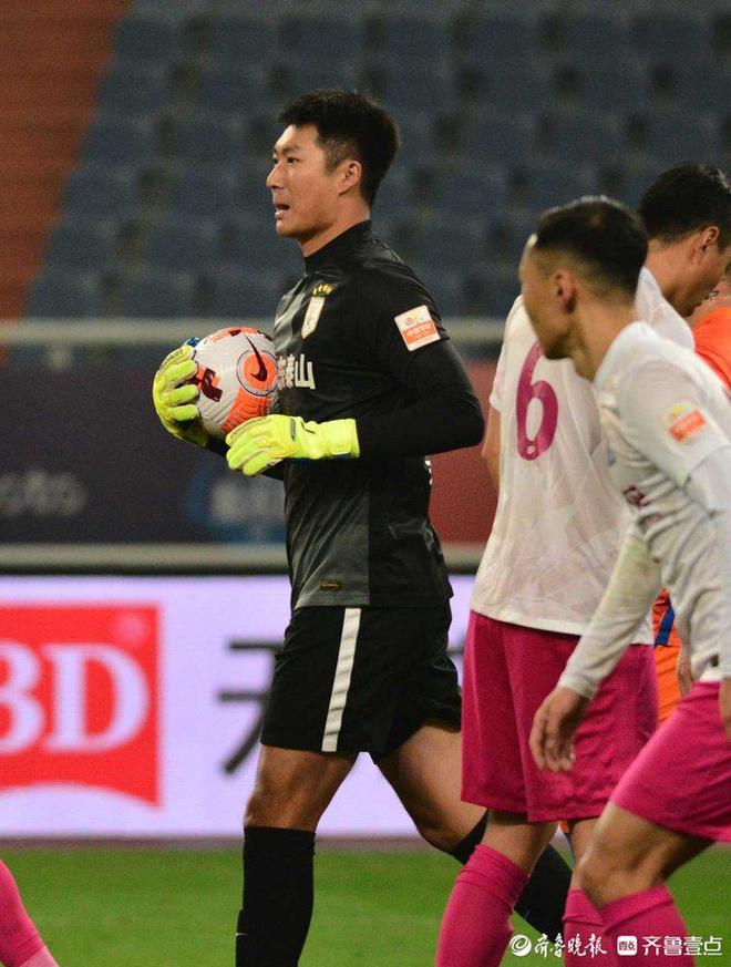 IM体育官方网-白俄罗斯队以出色表现赢得了一场关键比赛，晋级到下一轮的简单介绍