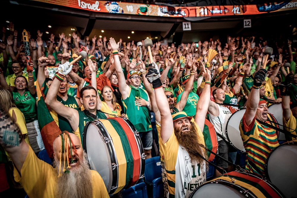 IM体育下载-本赛季的欧洲顶级篮球赛拉开序幕