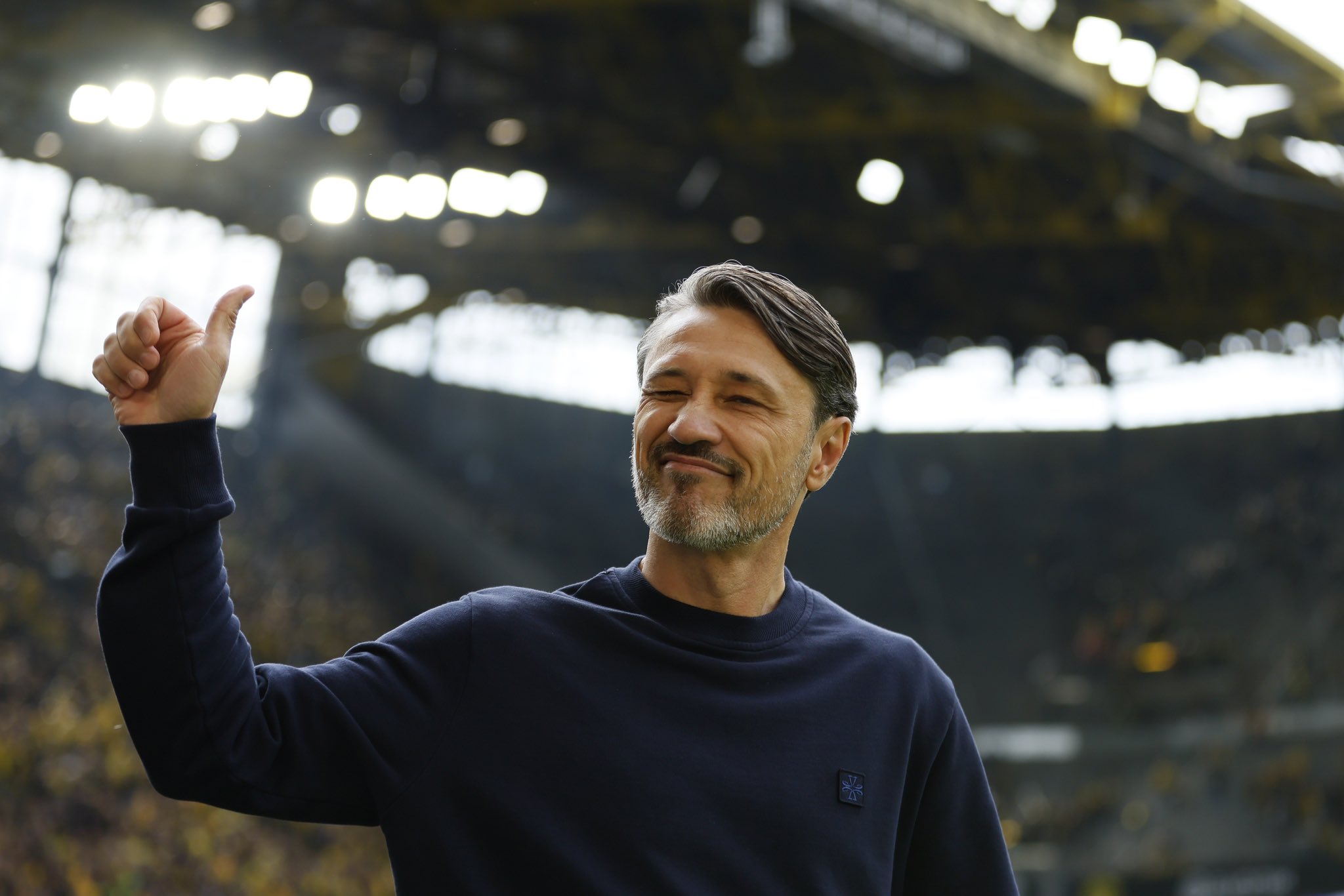 IM体育官方平台-包含弗赖堡球员异军突起，追赶积分榜的词条