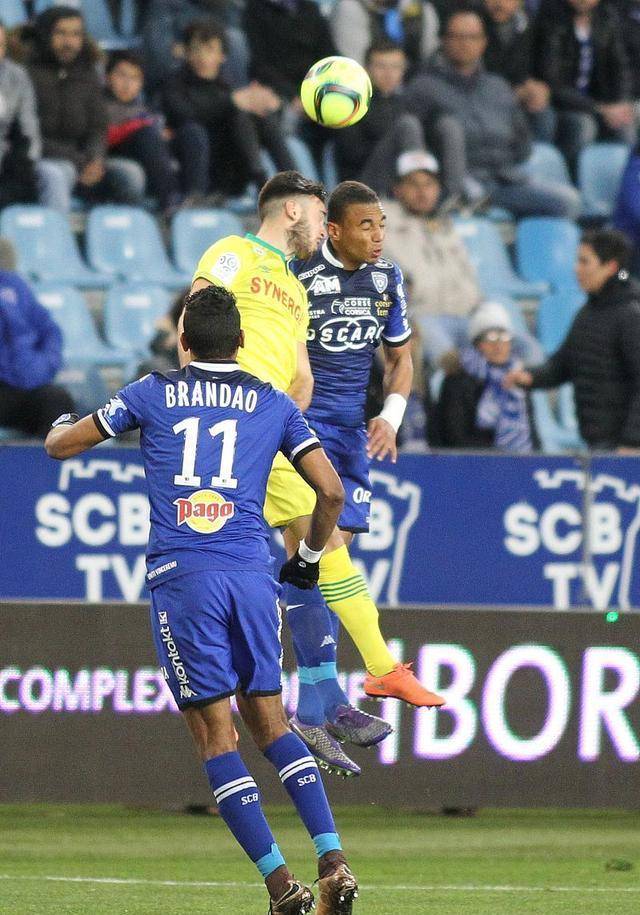 IM体育平台-关于南特客场战平雷恩,两队激战取分的信息