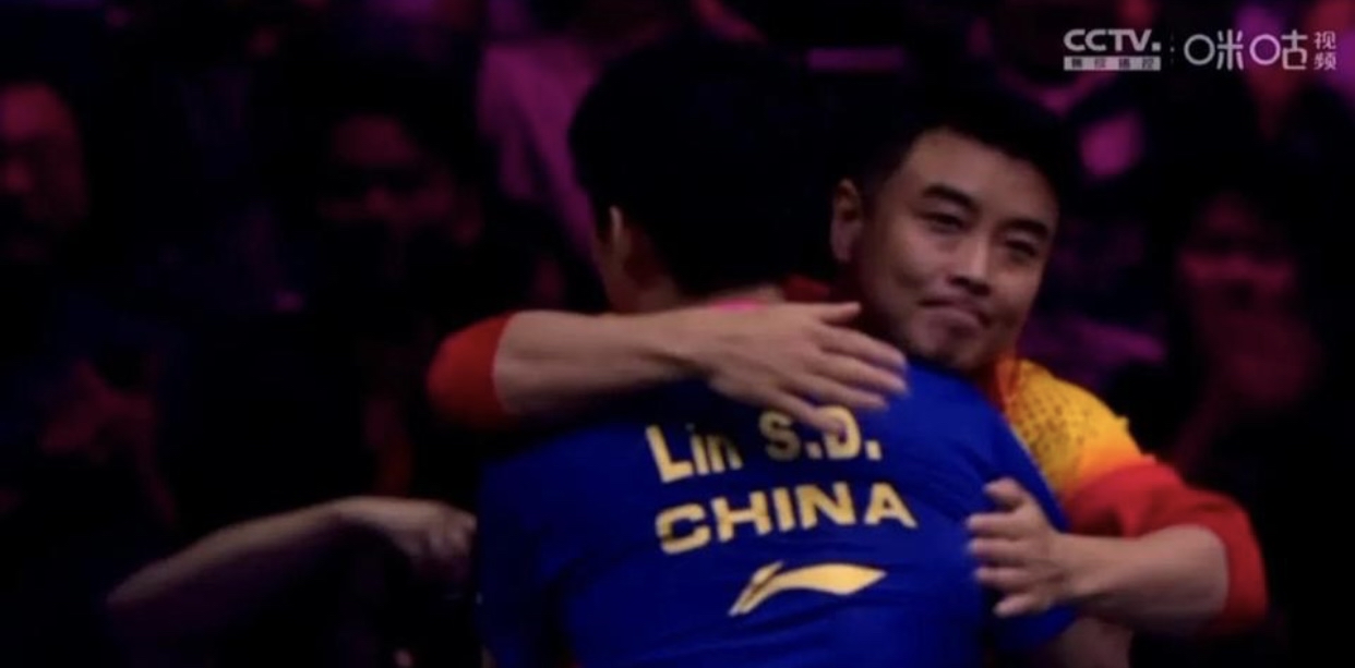 IM体育在线注册-包含韩国队轻取瑞典队,王皓统治全场的词条