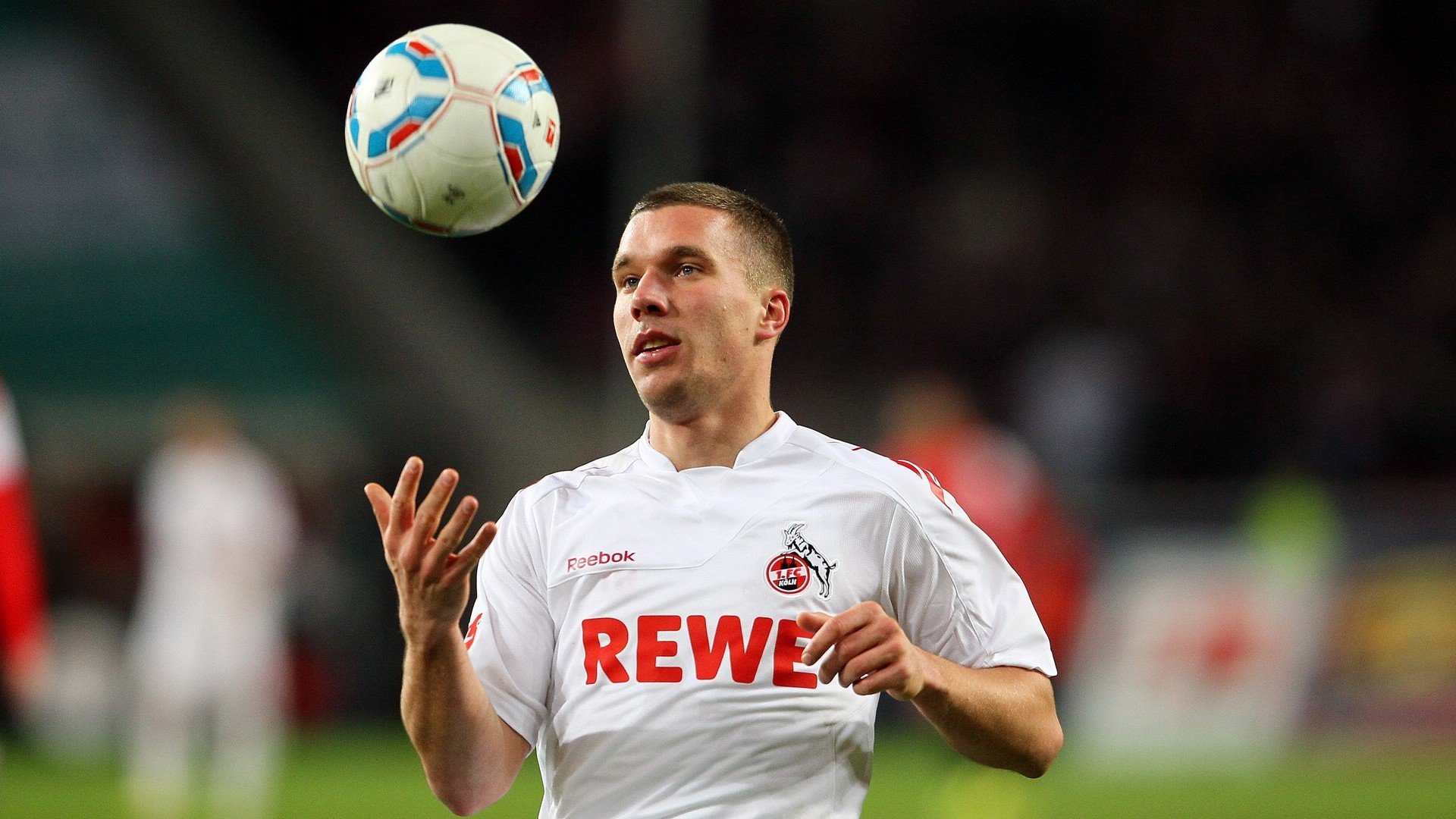 IM Sport-广厦血战雄鹿,詹姆斯全能数据引爆全球篮球圈